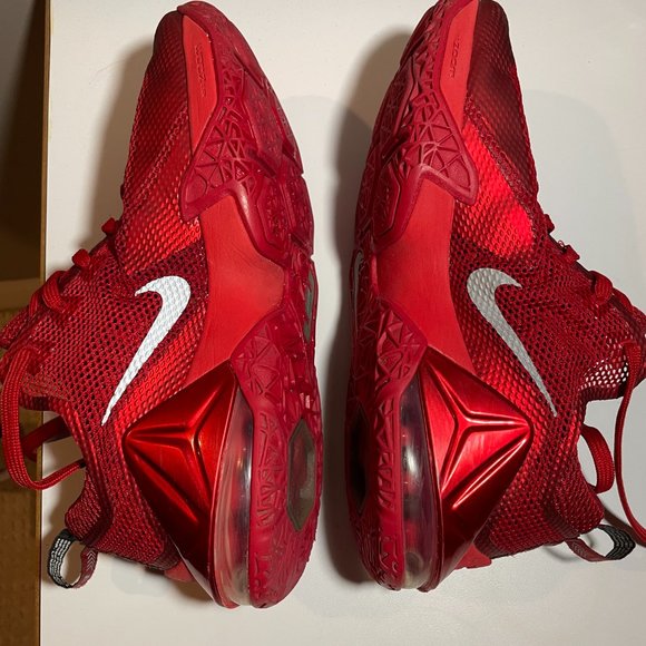 Size 10.5 - Nike LeBron 12 Low University Red 2015  Pre-Owned But Really Nice! - Picture 9 of 12